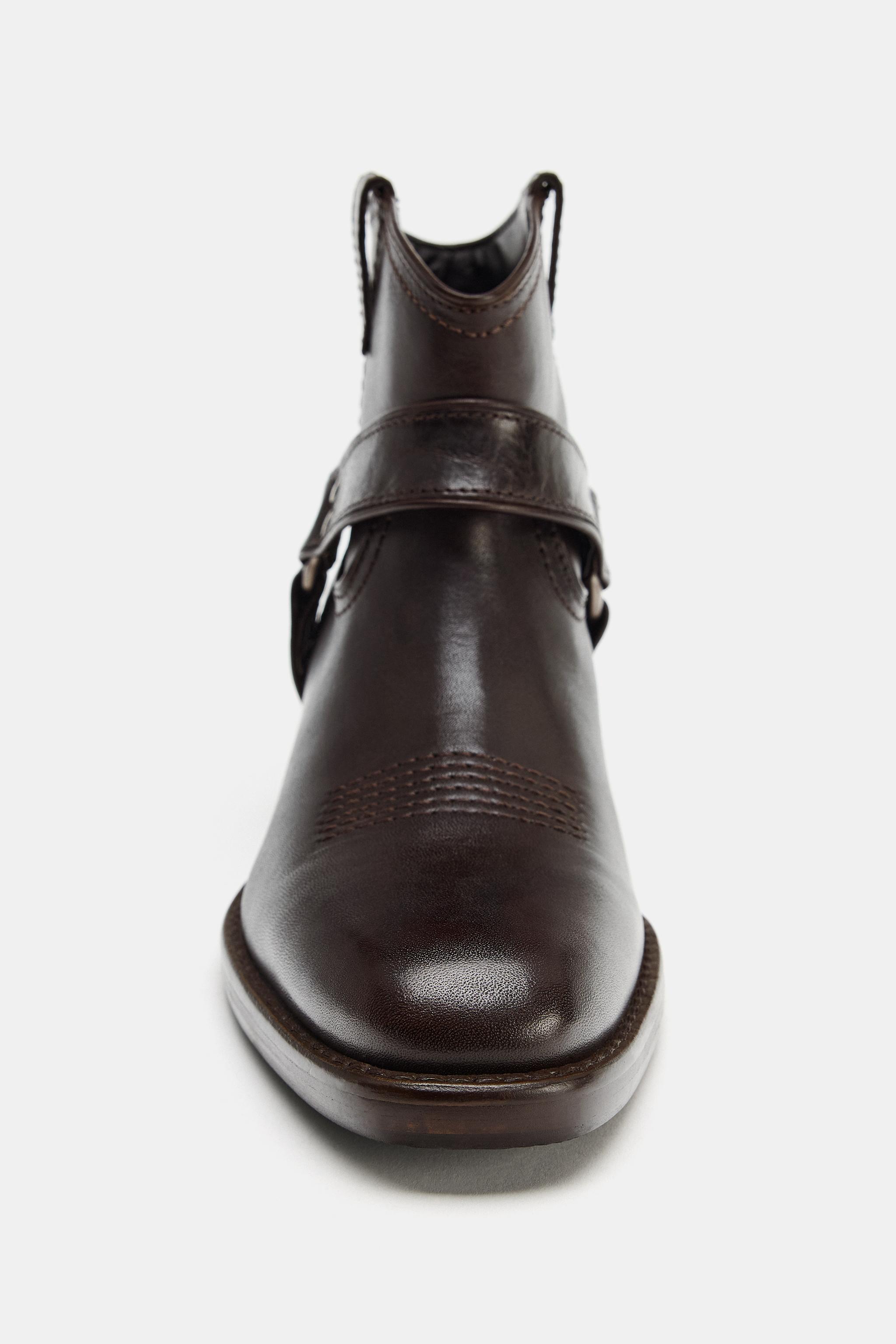 LEATHER COWBOY ANKLE BOOTS WITH RINGS
